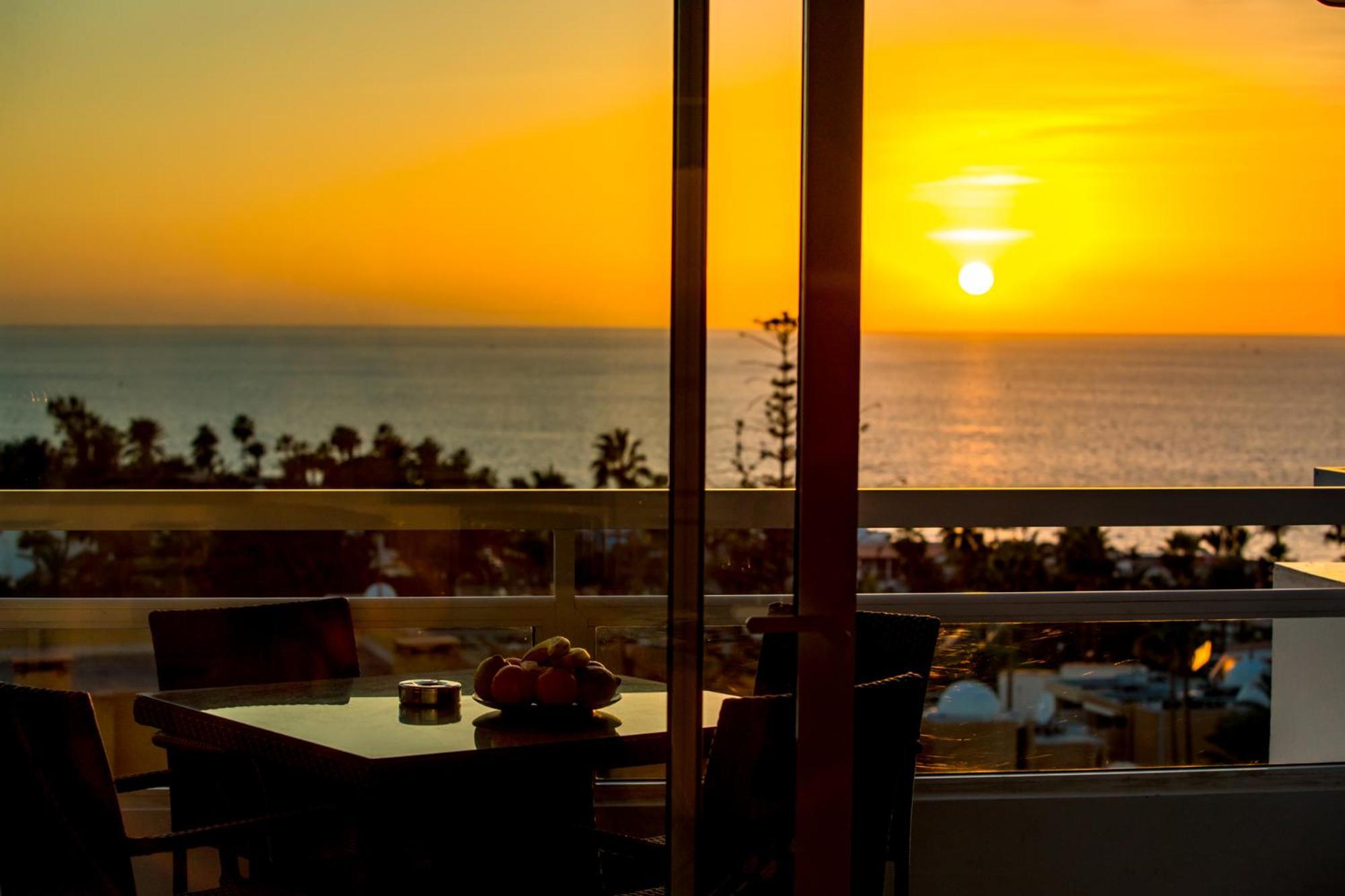 Appartamento Ponderosa 611, Americas, One Bedroom With Large Terrace And Ocean View, Next To Siam Park