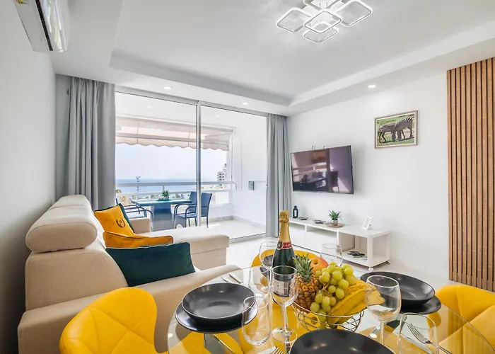 Ponderosa 611, Las Americas, One Bedroom Apartment With Large Terrace And Ocean View, Next To Siam Park